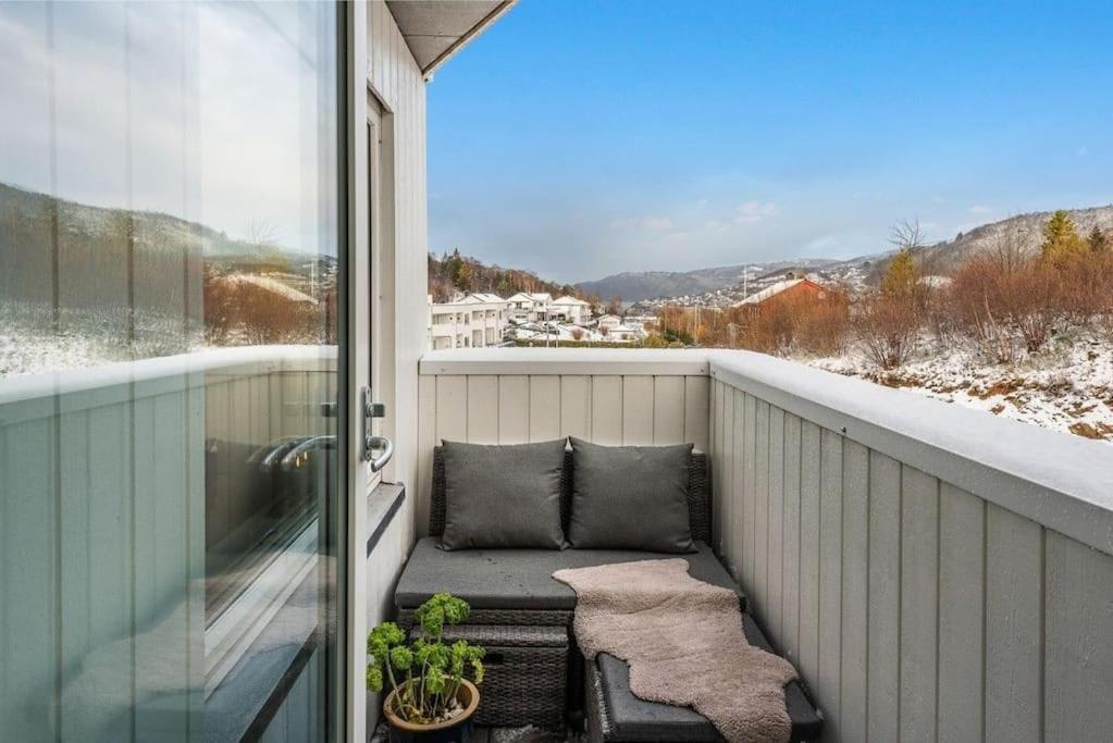 Stor Og Moderne Leilighet I Indre Arna Bergen Gratis Parkering!! Exterior photo